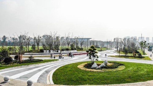 Photo shows an urban square in Liangxi district, Wuxi, east China's Jiangsu province. (Photo from the official website of the government of Liangxi district)